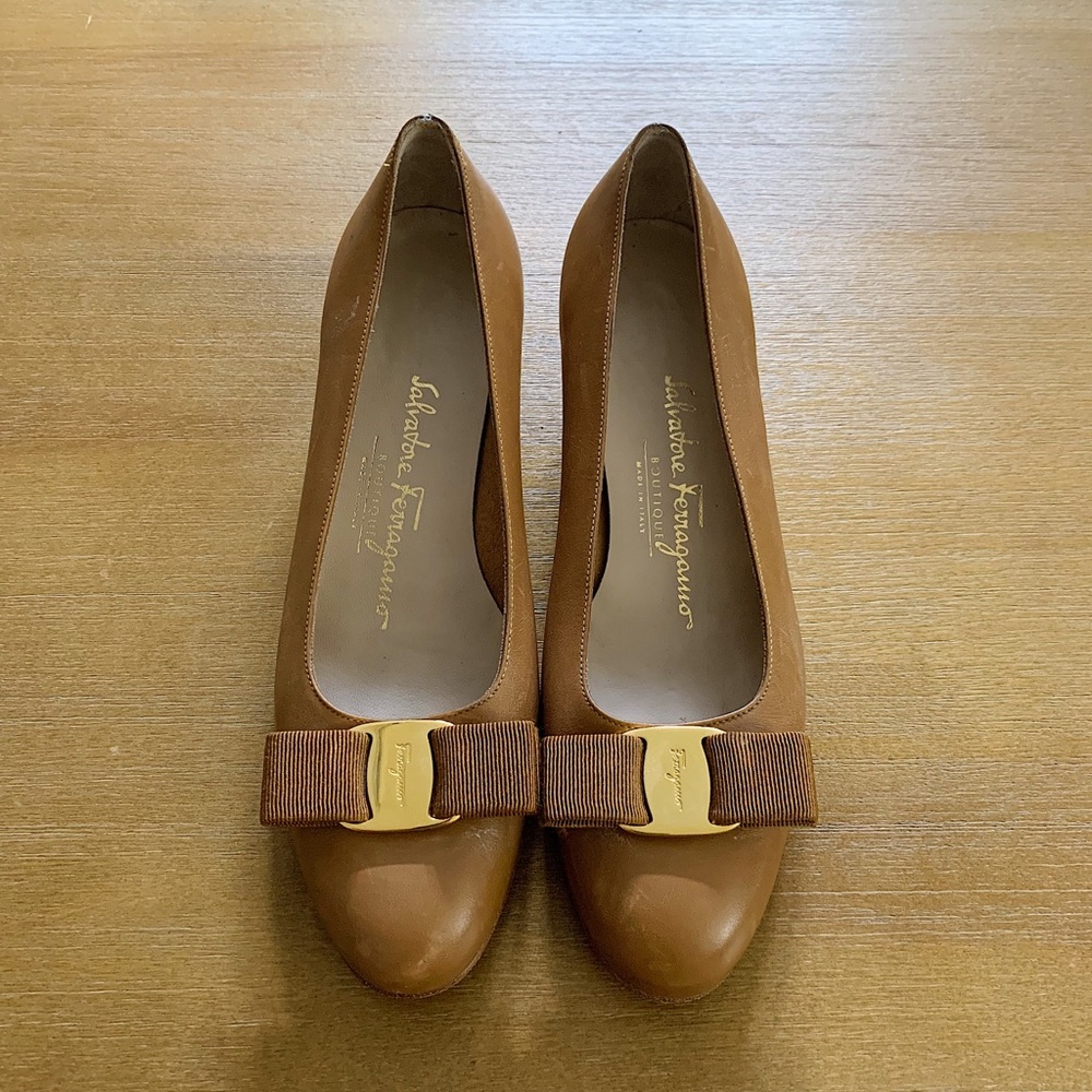 Salvatore Ferragamo VARA BOW PUMP SHOE